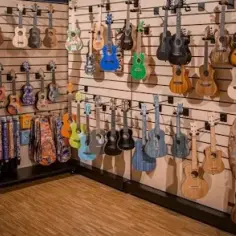 Jak wybrać ukulele koncertowe: 8 kluczowych czynników