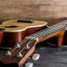 Czy warto kupić ukulele? Zalety, wady i porady dla początkujących